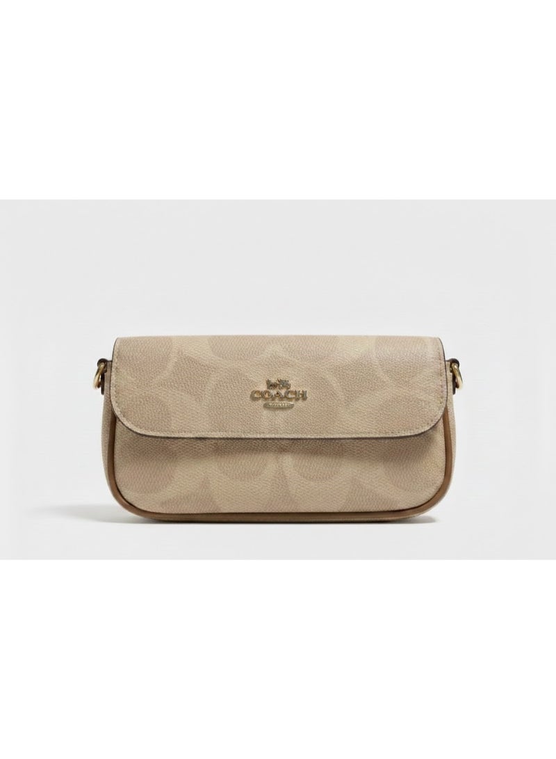 كوتش اوت ليت حقيبة كوتش "سيجنتشر" كروس بودي - لون كافيه (Khaki/Beige) - إكسسوارات ذهبية فاخرة - Image 3